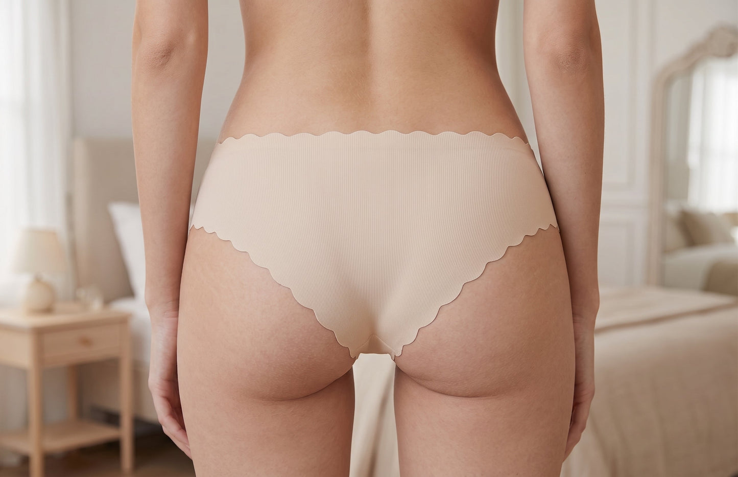Seamless Laser-Cut Scalloped Panty
